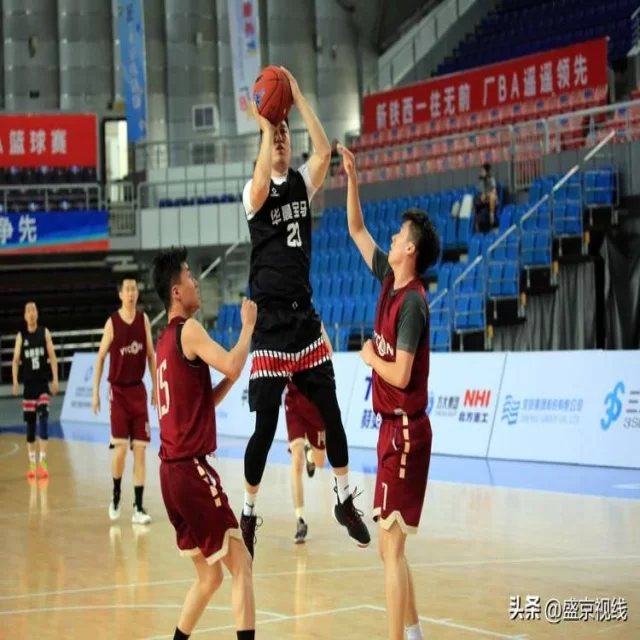 电竞季后赛阵容视角解析与战术革新探索